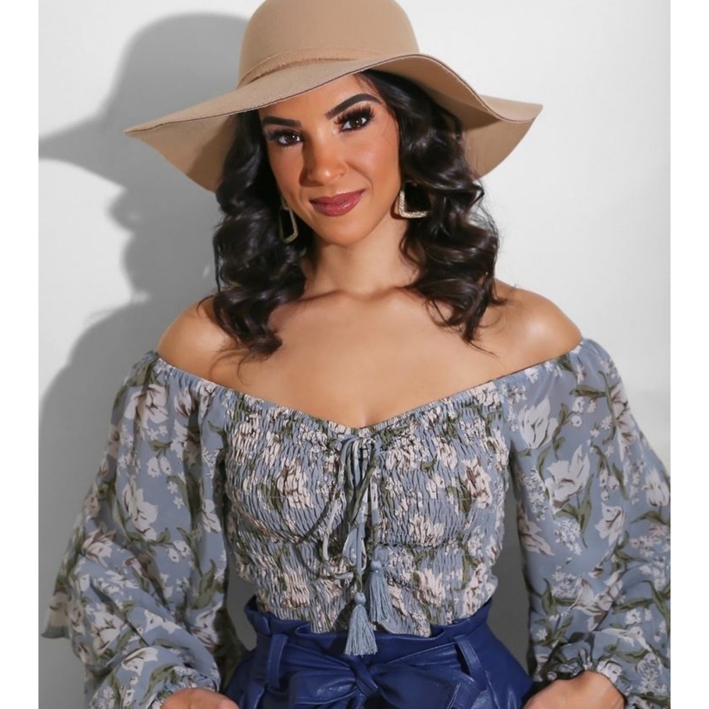 Floral Off the Shoulder Crop Top